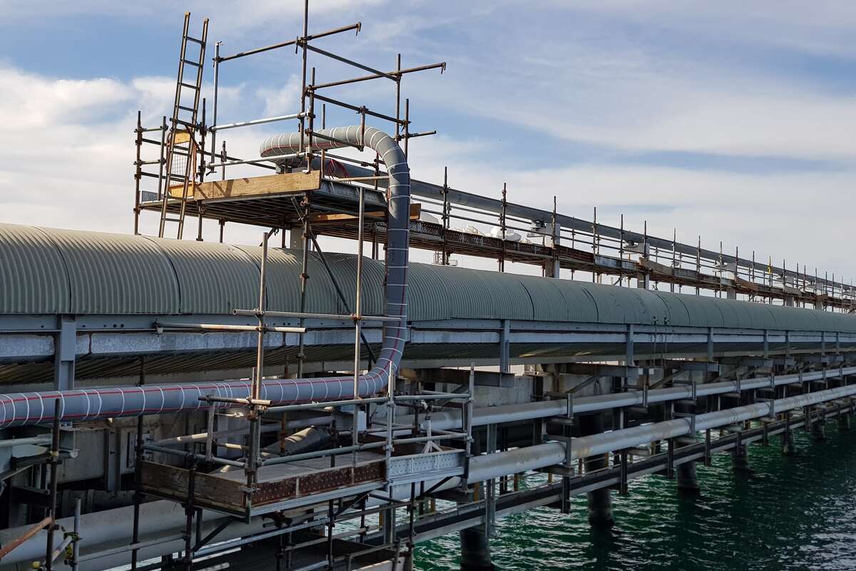 Industrial marine bitumen pipeline with heat trace cable installed